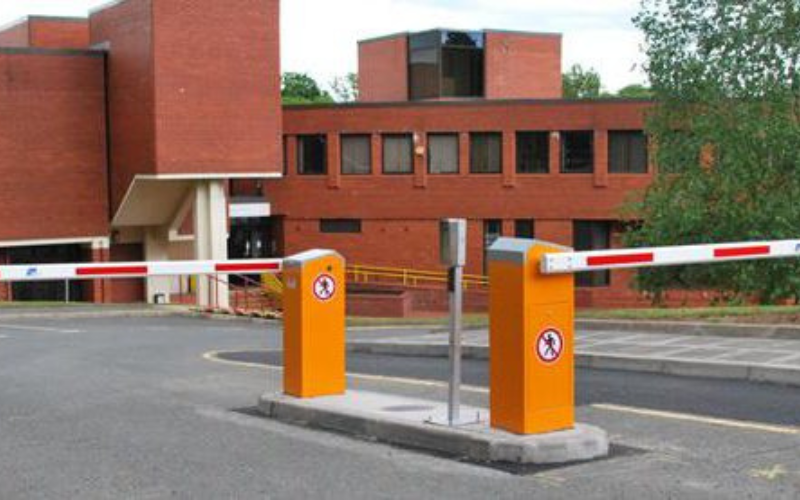 quy trinh kiem soat xe ra vao